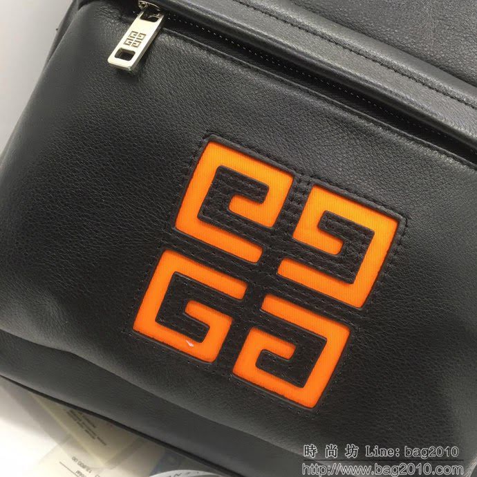 GlVENCHY紀梵希 雙肩包 頭層牛皮 原版亞銀五金 休閒背包 潮人必備款  tsg1087